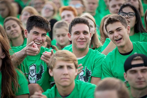 UND freshmen at Welcome Weekend rally