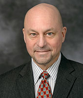 und male faculty