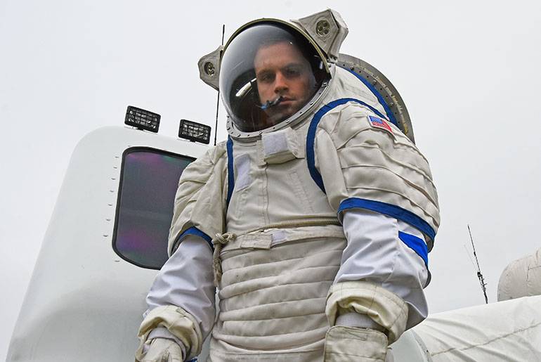 Stefan in space suit
