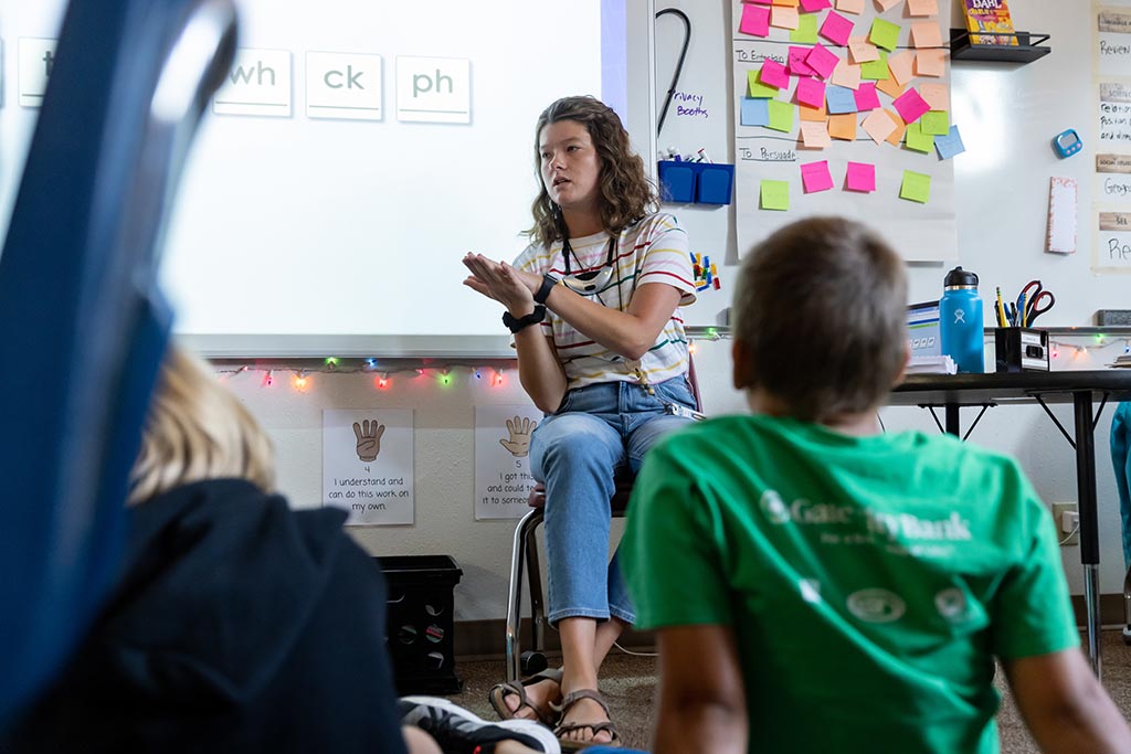 Taylor Wright talking to her class