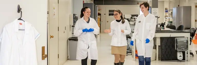 UND Forensic Science Major Students in Lab