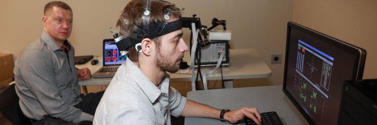 tracking brain movements in psychology study