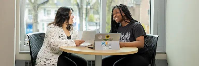 UND Students Studying Together