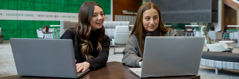 UND Women Studying