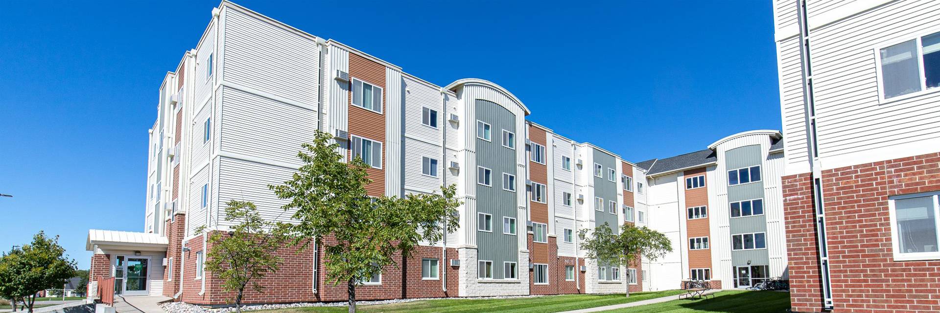 Hamline Square features various units and underground parking